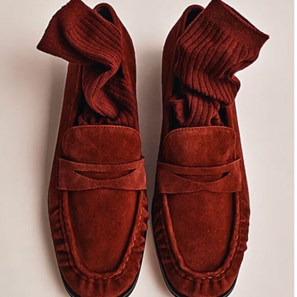 J. Crew ce823 Red Maison ruched loafers suede mismatched sizes 10.5./11 NWT - Picture 2 of 14